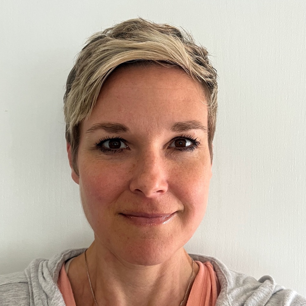 Meet your Posher, Jennifer